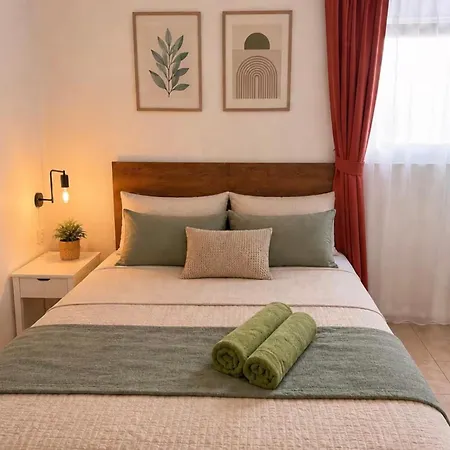 Perello Old Town 3*