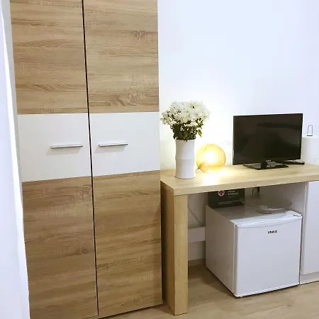 Perello Old Town ゲストハウス